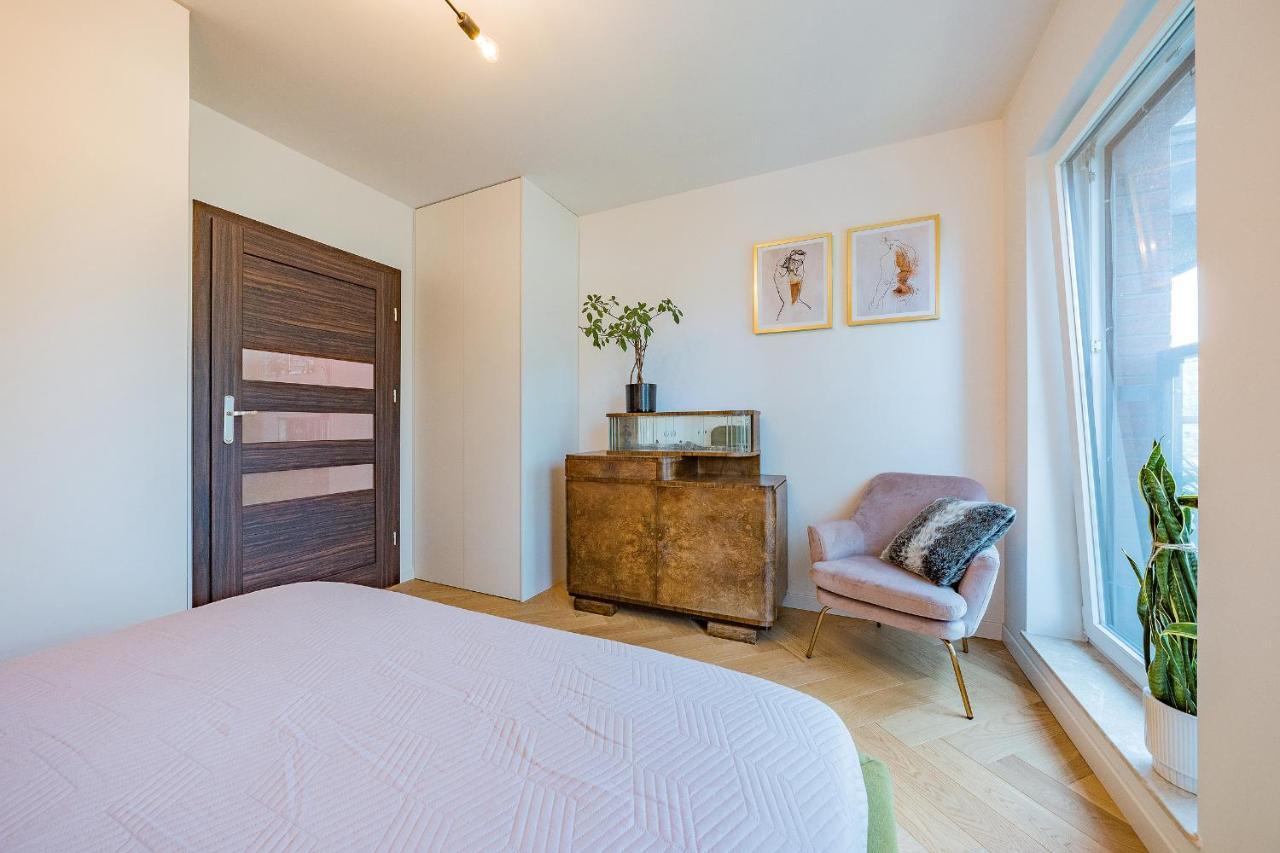 Hello Apartments Chmielna With Private Parking And Balcony Danzica Esterno foto